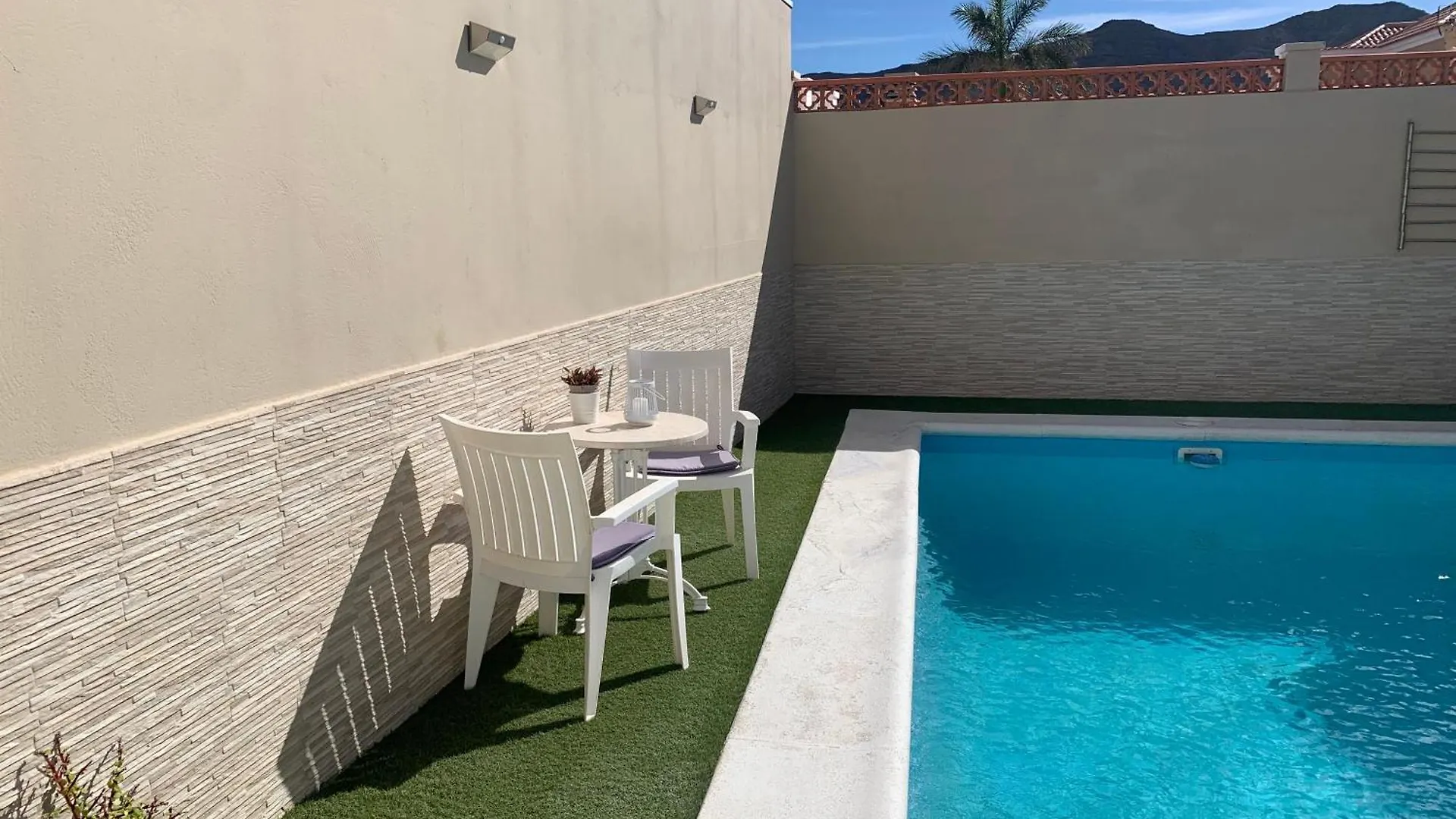 Mar&Mar, Apartamento Con Solarium Y Piscina Gran Tarajal 0*,  Spain